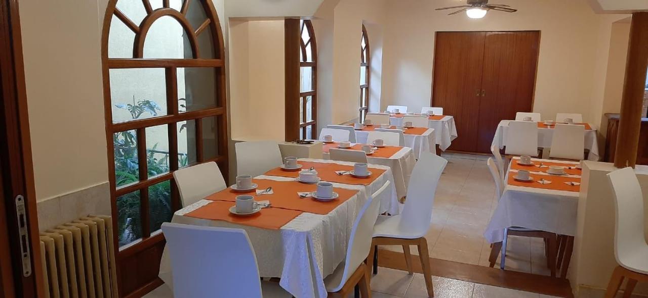 Hotel Provincia Trelew Eksteriør bilde